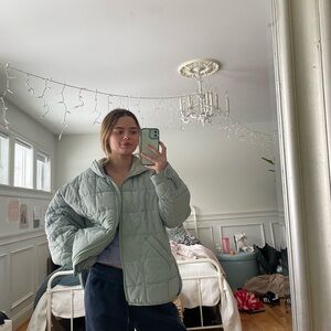 Free People puffer jacket!!